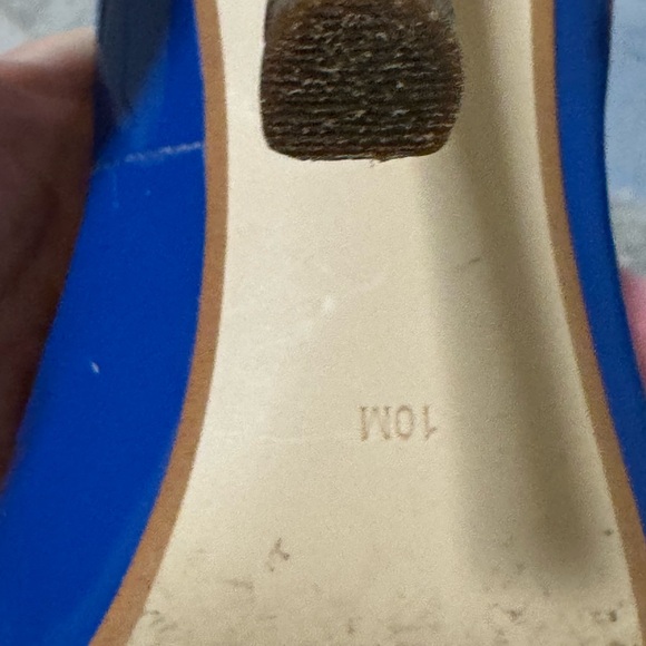 Guess Vintage Carrie Pump Vibrant Blue Patent Leather Heels Stilettos - Picture 5 of 6